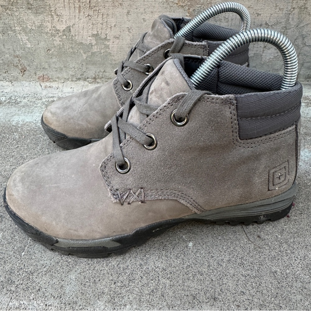 5.11 Tactical Pursuit Chukka Shoes Boots 140607 Gunsmoker Size 4 Men 5.5 Women